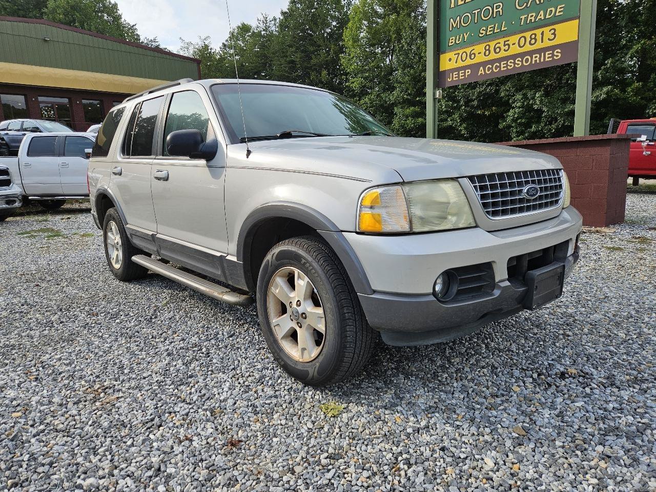 Used 2003 Ford Explorer XLT RWD image 2