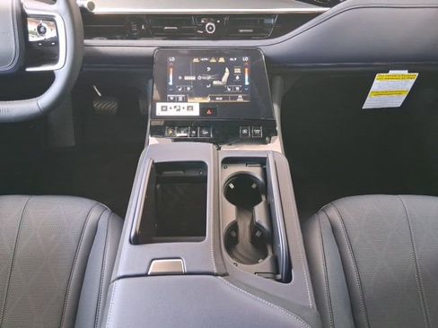 New 2026 INFINITI QX80 4WD w/ Sport Exterior Package image 17