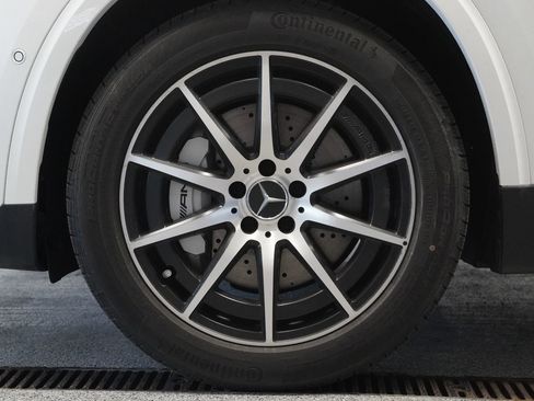 New 2026 Mercedes-Benz GLA 35 AMG 4MATIC image 11