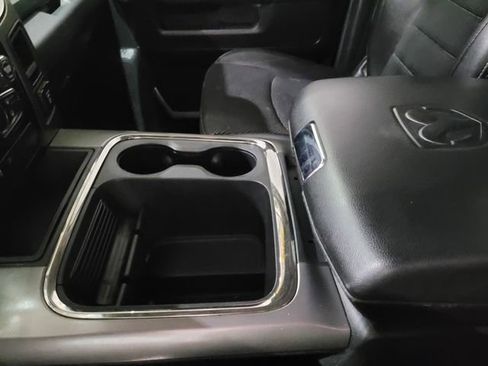 Used 2016 RAM 1500 Sport image 34