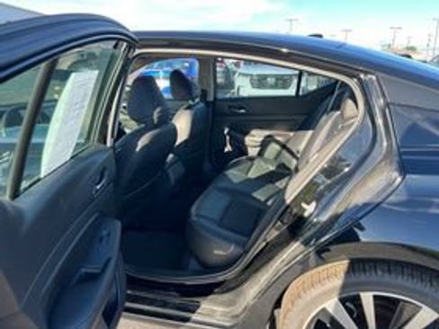 Used 2021 Nissan Altima 2.5 SR FWD image 10