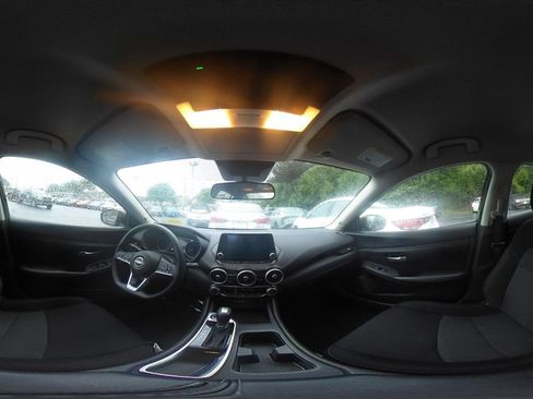 Used 2025 Nissan Sentra SV FWD image 37