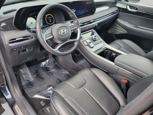 Used 2024 Hyundai Palisade Calligraphy image 16