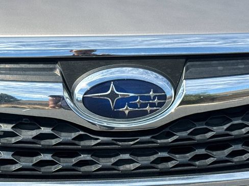 Used 2015 Subaru Forester 2.5i w/ Alloy Wheel Package AWD/4WD image 8