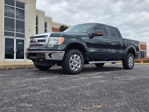 Used 2014 Ford F150 XLT w/ XLT Chrome Package AWD/4WD image 2