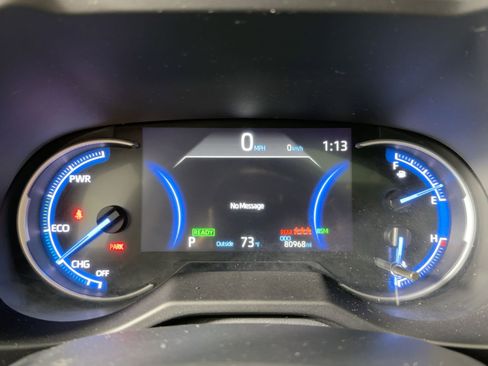 Used 2020 Toyota RAV4 Limited image 17