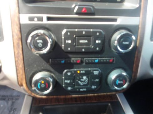 Used 2015 Ford Expedition King Ranch RWD image 25