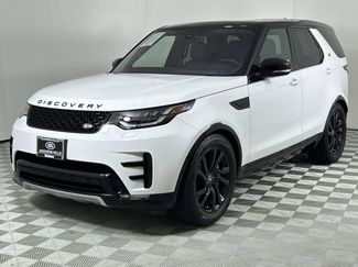 Used 2020 Land Rover Discovery Landmark image 1