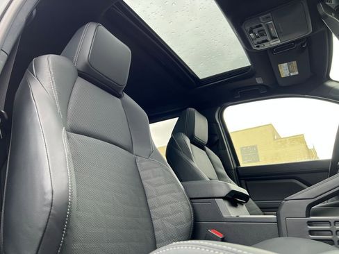 New 2026 Toyota 4Runner TRD Off-Road Premium AWD/4WD image 17