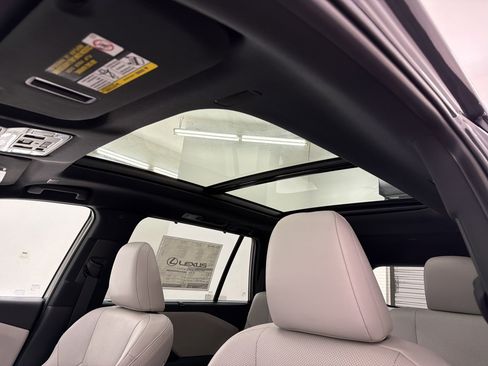 New 2026 Lexus TX 350 AWD image 15