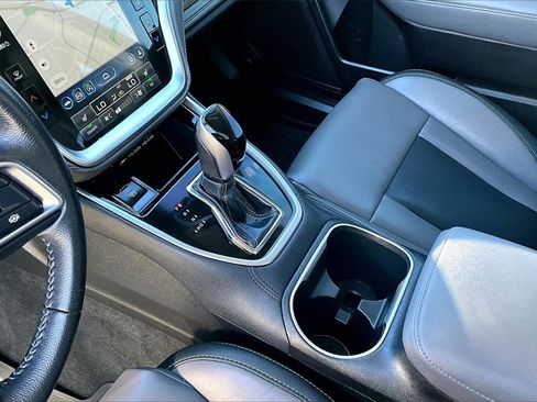 Used 2023 Subaru Outback Onyx Edition image 16