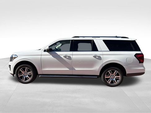 Used 2022 Ford Expedition Max Limited AWD/4WD image 6
