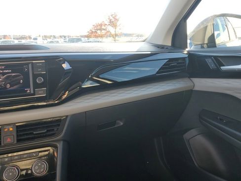 Used 2024 Volkswagen Taos S image 28