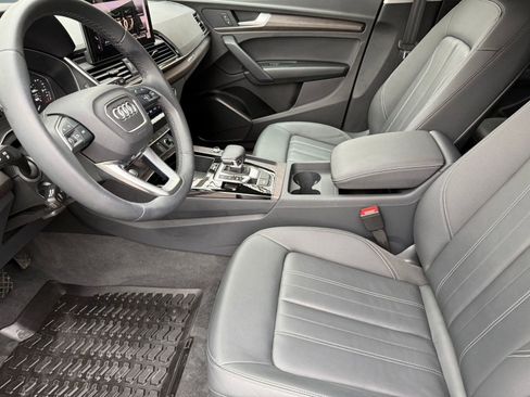 Certified 2024 Audi Q5 2.0T Premium image 5