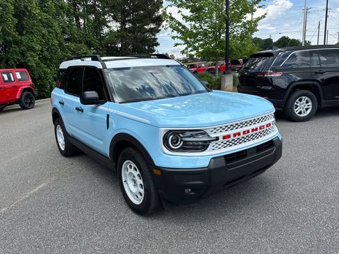 Used 2025 Ford Bronco Sport Heritage w/ Convenience Package AWD/4WD image 5