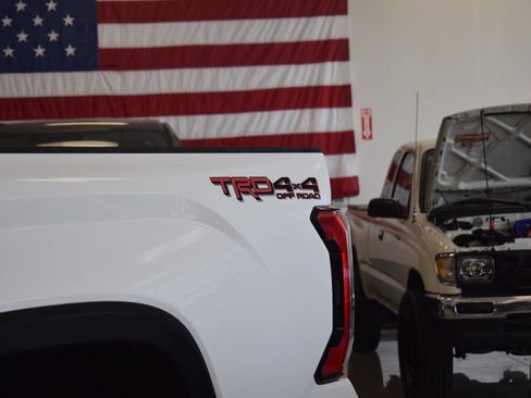 Used 2022 Toyota Tundra Limited w/ TRD Off-Road Package image 20