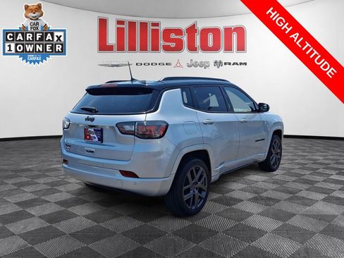Used 2025 Jeep Compass Limited w/ High Altitude Package AWD/4WD image 5