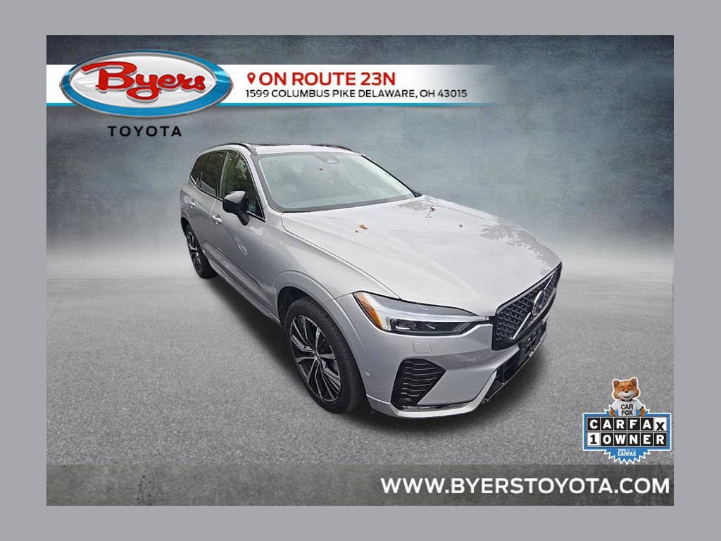 Used 2025 Volvo XC60 B5 Plus AWD/4WD image 1