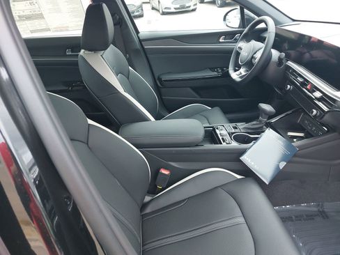 New 2026 Kia K5 GT-Line w/ GT-Line Premium Package image 10