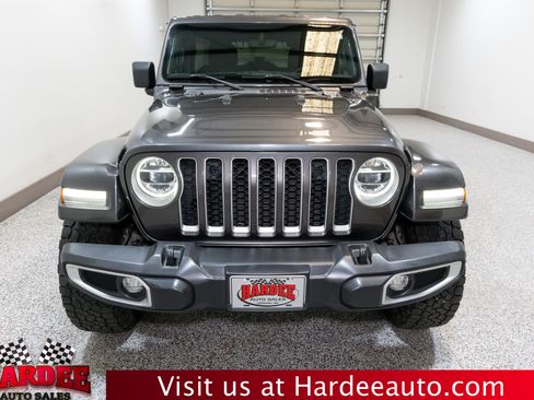 Used 2021 Jeep Wrangler Unlimited Sahara w/ Cold Weather Group image 7