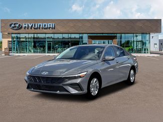 New 2026 Hyundai Elantra Hybrid FWD video 1
