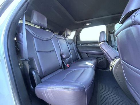 Used 2017 Cadillac XT5 Premium Luxury image 18