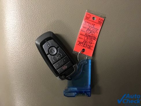 Used 2019 Ford Expedition Limited w/ Equipment Group 301A AWD/4WD image 53
