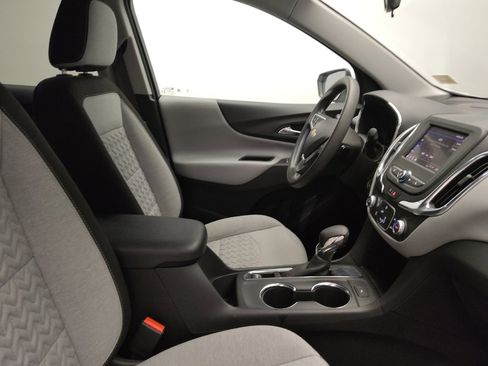 Used 2023 Chevrolet Equinox LT w/ LPO, Floor Liner Package image 21