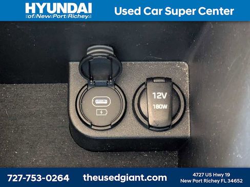 Used 2023 Hyundai Palisade SEL image 33