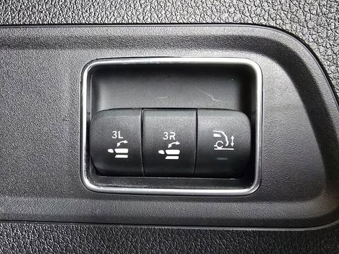 Certified 2023 Mercedes-Benz GLS 450 4MATIC image 20