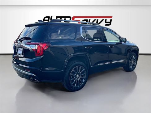 Used 2023 GMC Acadia Denali w/ Black Diamond Edition image 7