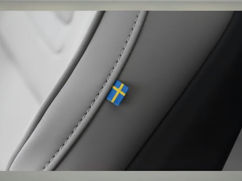 Used 2025 Volvo EX90 Ultra image 40