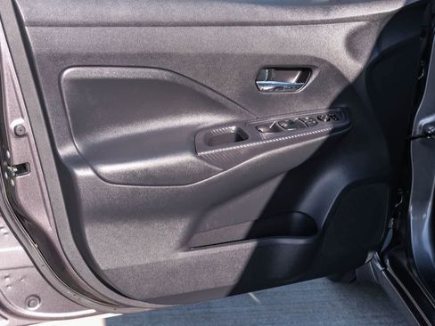 Used 2024 Nissan Versa SV w/ Trunk Package FWD image 23
