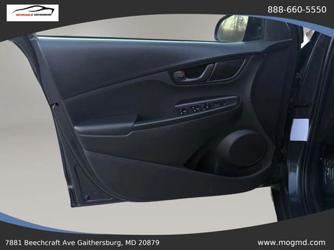 Used 2022 Hyundai Kona SEL FWD image 18