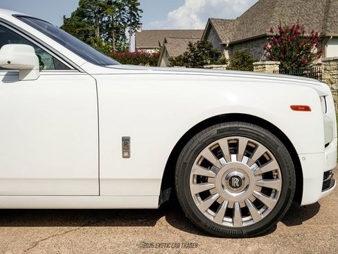 Used 2020 Rolls-Royce Phantom Sedan RWD image 11