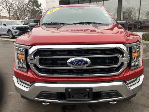 Certified 2021 Ford F150 XLT w/ Equipment Group 302A High image 3