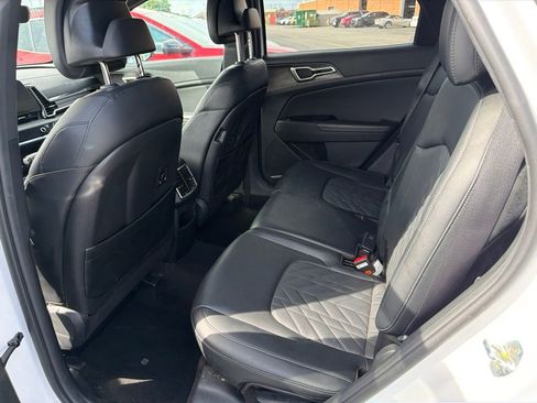 Used 2023 Kia Sportage X-Line AWD/4WD image 8