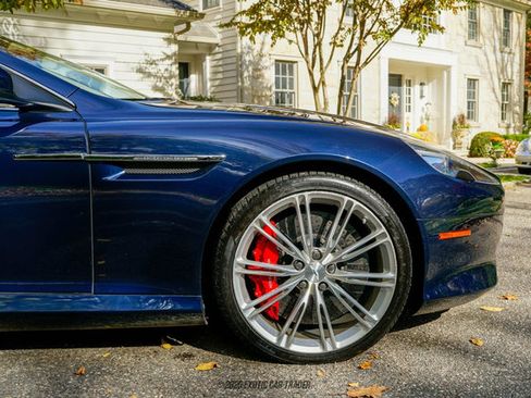 Used 2015 Aston Martin DB9 Volante image 11
