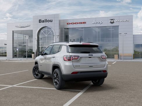New 2026 Jeep Compass Latitude AWD/4WD image 3