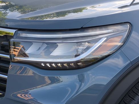 New 2026 Ford Explorer Active image 47