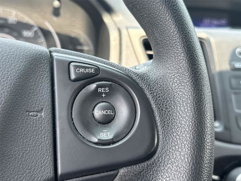 Used 2015 Honda CR-V LX image 19