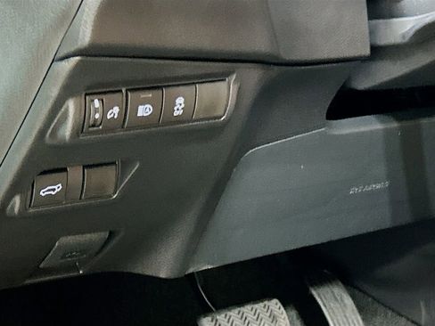 New 2026 Toyota Corolla Cross XLE w/ Convenience Package FWD image 10