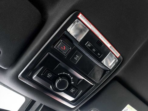 Used 2021 Toyota Tacoma TRD Off-Road image 26