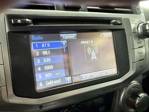 Used 2018 Toyota 4Runner SR5 image 20