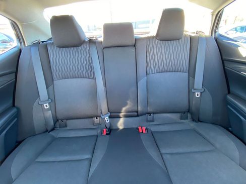 Used 2025 Toyota Camry LE image 38