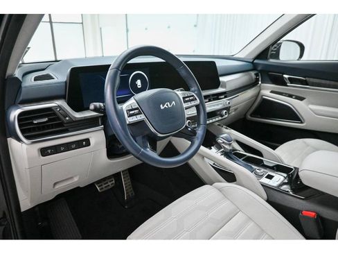 Used 2023 Kia Telluride SX Prestige image 9