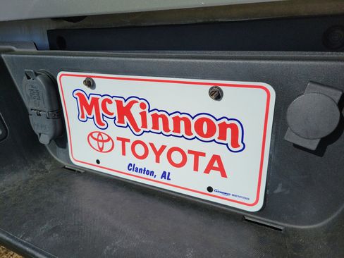 Used 2018 Ford F250 Lariat w/ Chrome Package AWD/4WD image 27