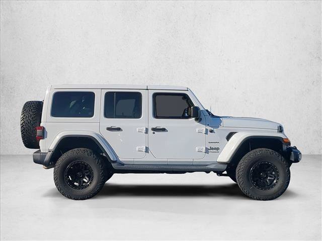 Used 2019 Jeep Wrangler Unlimited Sahara AWD/4WD image 4
