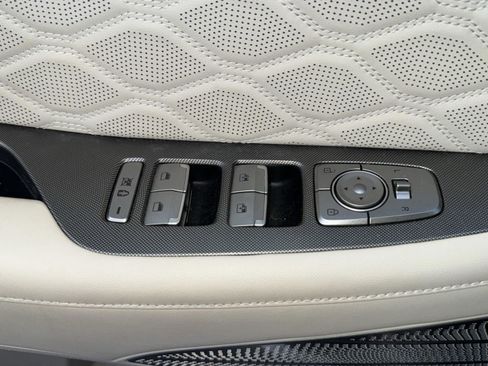 Used 2020 Hyundai Palisade Limited image 18