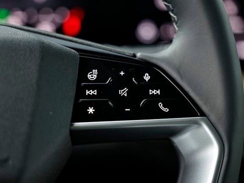 New 2025 Audi Q5 Premium AWD/4WD image 34
